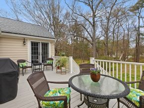 27 Colrain Rd, Topsfield MA 01983