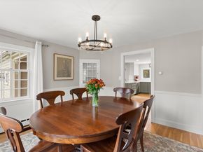 27 Colrain Rd, Topsfield MA 01983