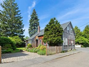 34 Pearl Street, Marblehead MA 01945