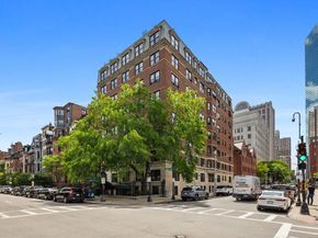 90 Commonwealth Ave 22, Boston MA 02116