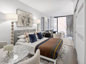 55 Lagrange St 1005, Boston MA 02116