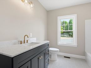 765 Massachusetts Ave 1, Lunenburg MA 01462