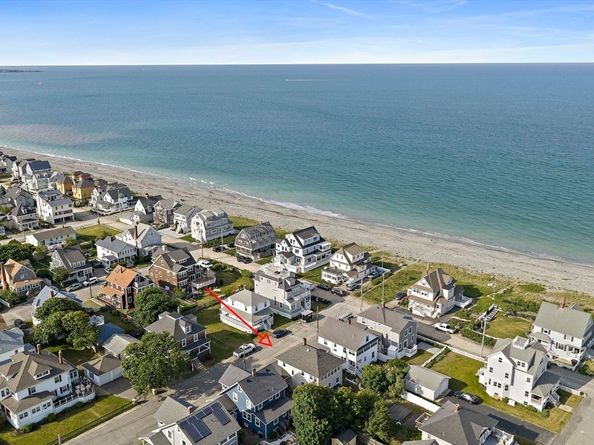 44 P St, Hull MA 02045