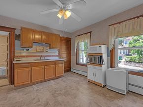 251 Boutelle St, Fitchburg MA 01420