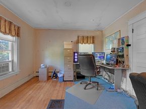 251 Boutelle St, Fitchburg MA 01420
