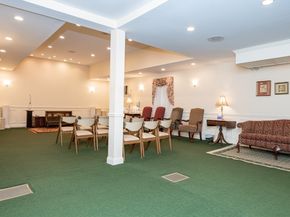 11 Linden Street, Reading MA 01867