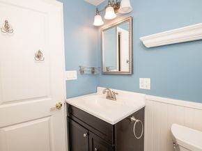 11 Linden Street, Reading MA 01867