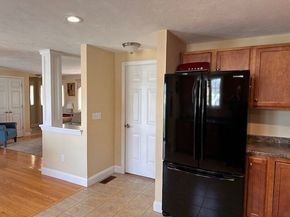 3 Rosemary Ln A, Wareham MA 02571