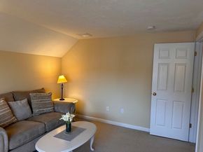 3 Rosemary Ln A, Wareham MA 02571