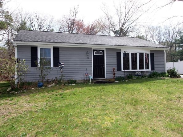 8 Carmel Street, Middleboro MA 02346