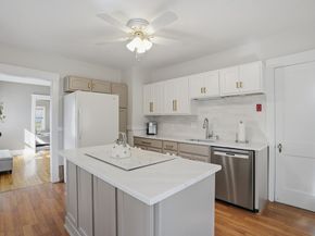 201 West St, Leominster MA 01453