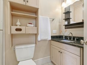 271 Dartmouth 1F, Boston MA 02116