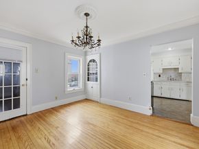 28 School St, Leominster MA 01453