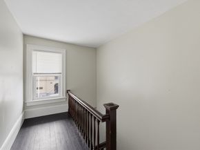 28 School St, Leominster MA 01453