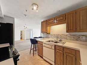 39 Parlin St 304, Everett MA 02149