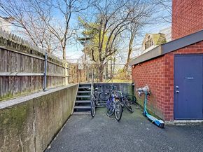 39 Parlin St 304, Everett MA 02149