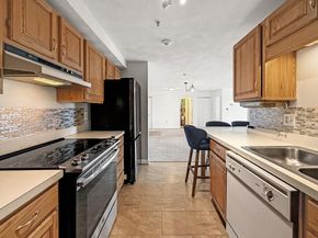 39 Parlin St 304, Everett MA 02149