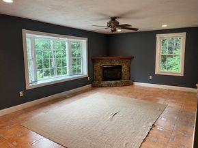 9-A Ansonia Rd 9A, Worcester MA 01605