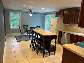 9-A Ansonia Rd 9A, Worcester MA 01605