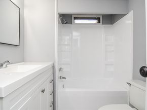 181 Boston Post Road E 26, Marlborough MA 01752