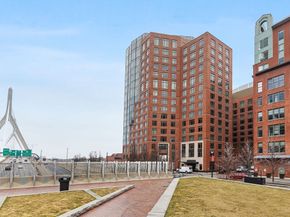 100 Lovejoy Wharf 7N, Boston MA 02114