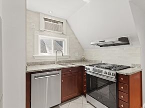 1426 Cambridge St 3, Cambridge MA 02141
