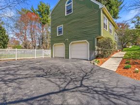5 Okemo Ridge Road, Sutton MA 01590