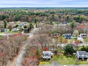 2 Rhode Island Rd, Wilmington MA 01887
