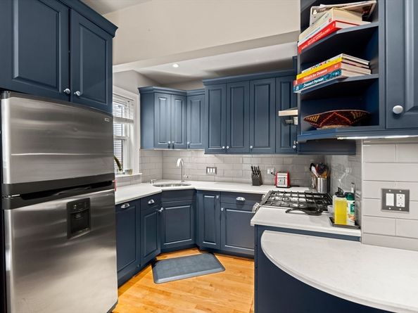 166 Boston Street 2, Boston MA 02125