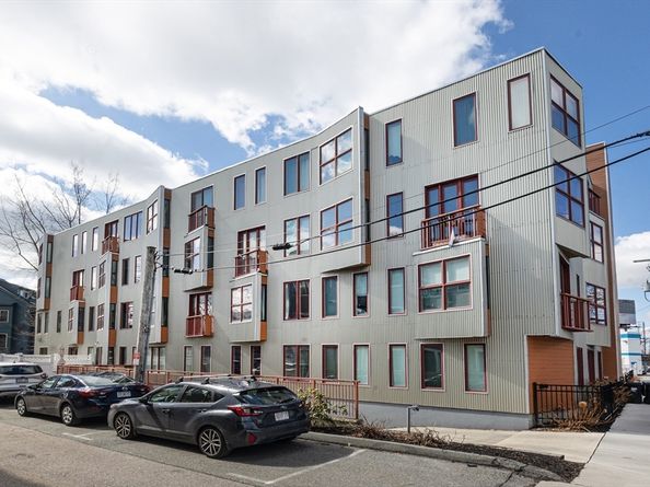 24 Bay State Road 20, Cambridge MA 02138