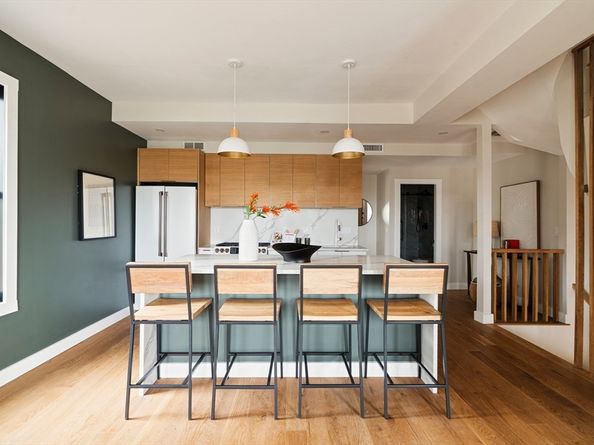 16 Yale Terrace 2, Boston MA 02130
