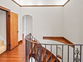 81 Brackett Rd, Newton MA 02458