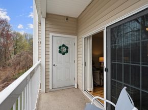 57 Augustus Court 1010, Reading MA 01867