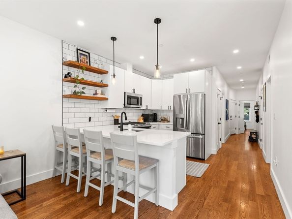 333 Maverick St 2, Boston MA 02128
