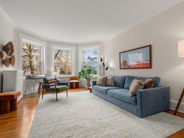 89 Mason Terr 3, Brookline MA 02446