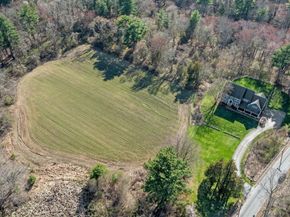 102 River Rd, Topsfield MA 01983
