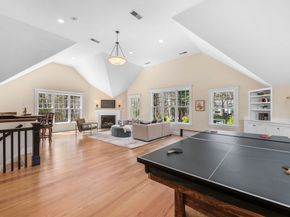 102 River Rd, Topsfield MA 01983