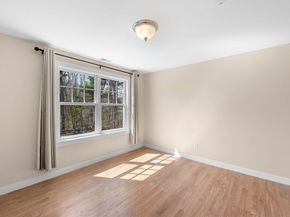 102 River Rd, Topsfield MA 01983
