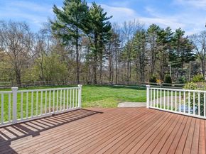 102 River Rd, Topsfield MA 01983