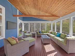 102 River Rd, Topsfield MA 01983