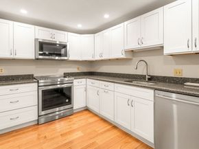 100 Fulton St 3Q, Boston MA 02109