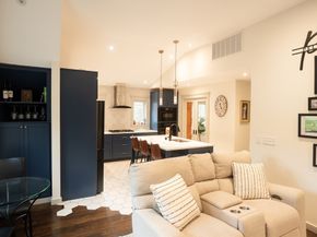 8 Stearns Road, Upton MA 01568