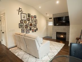 8 Stearns Road, Upton MA 01568