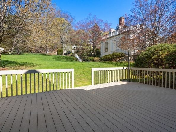 3 Catlin Rd 3, Brookline MA 02445