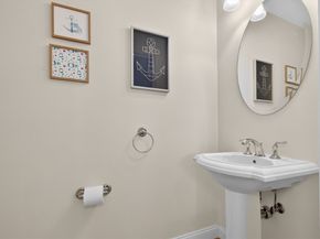 36 Prospect St 1, Waltham MA 02453