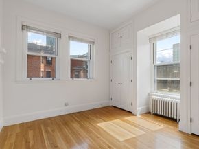 290 Commonwealth Ave 11, Boston MA 02115