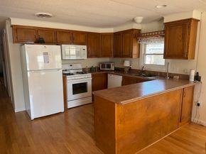 4 Green Holly Drive, Kingston MA 02364