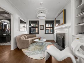 19 Charles River Square, Boston MA 02114