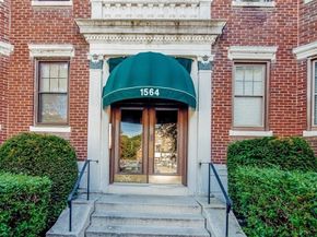 1564 Commonwealth Ave 5, Boston MA 02135