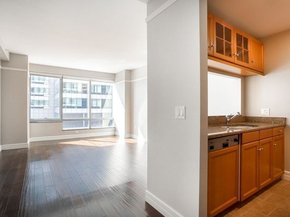 1 Avery St 11C, Boston MA 02111